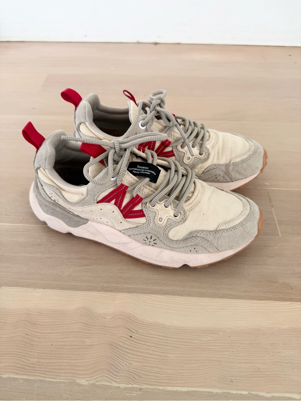 Flower Mountain Yamano 3 Red, White, Grey Dad Sneakers